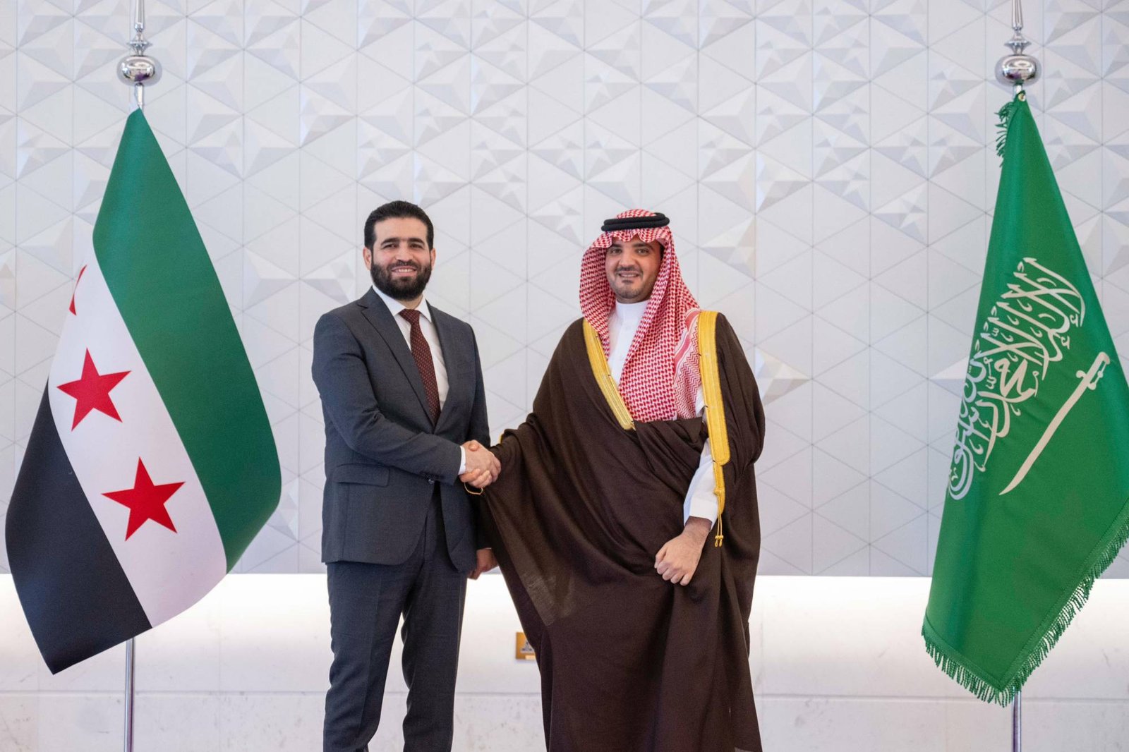 السعودية وسوريا تعززان النقل الجوي المشترك