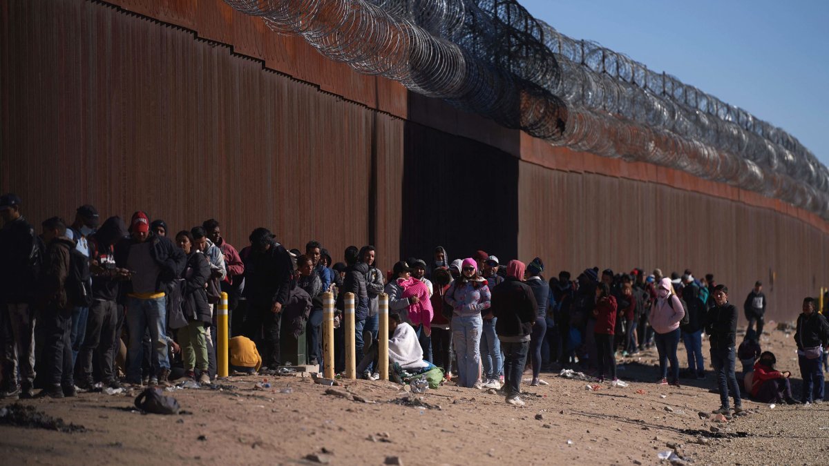 الهجرة غير الشرعية إلى بريطانيا: 500 مهاجر يصلون في يوم واحد
